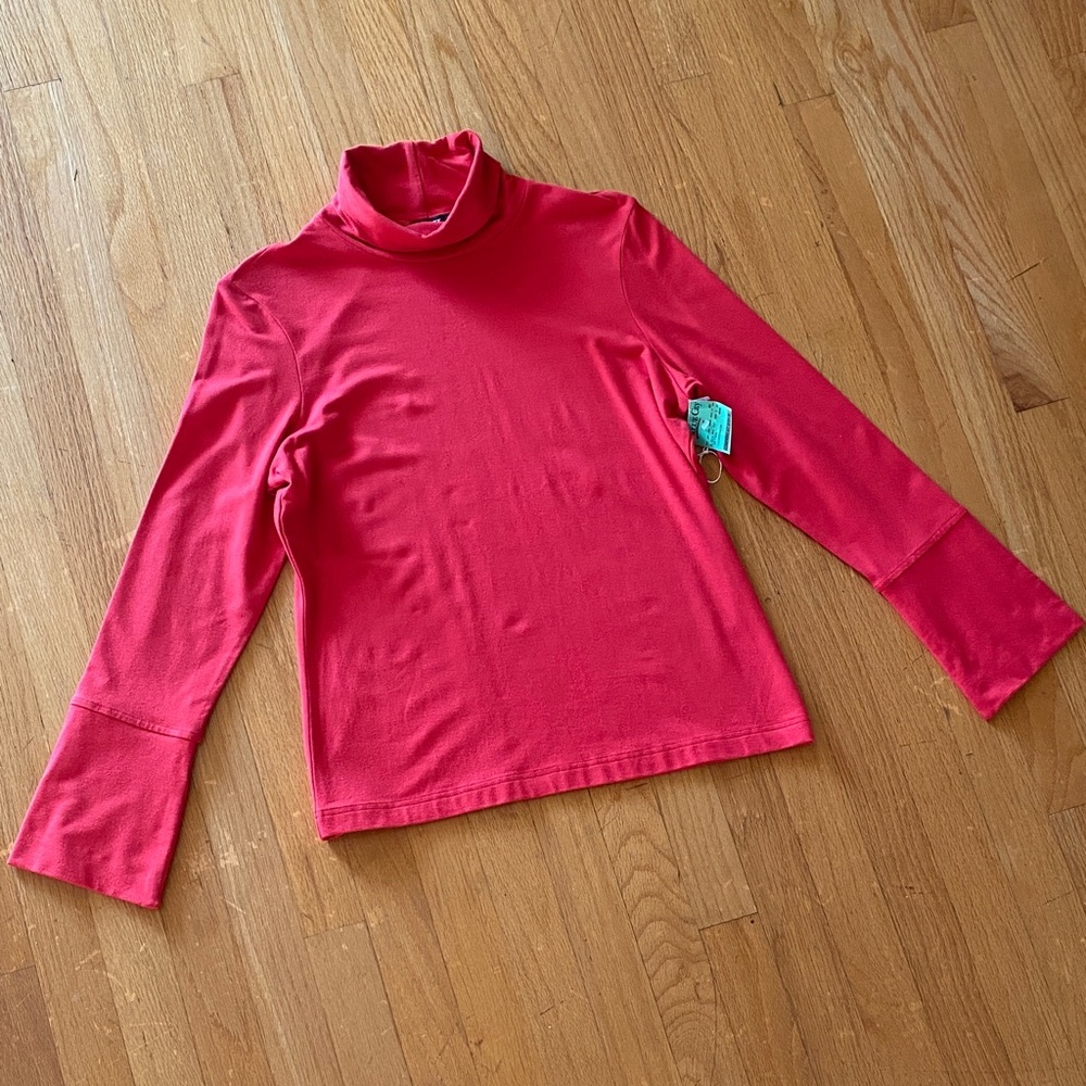 Worth Red Bell Sleeve Turtleneck Sweater Womens Medium Long Sleeve NWT